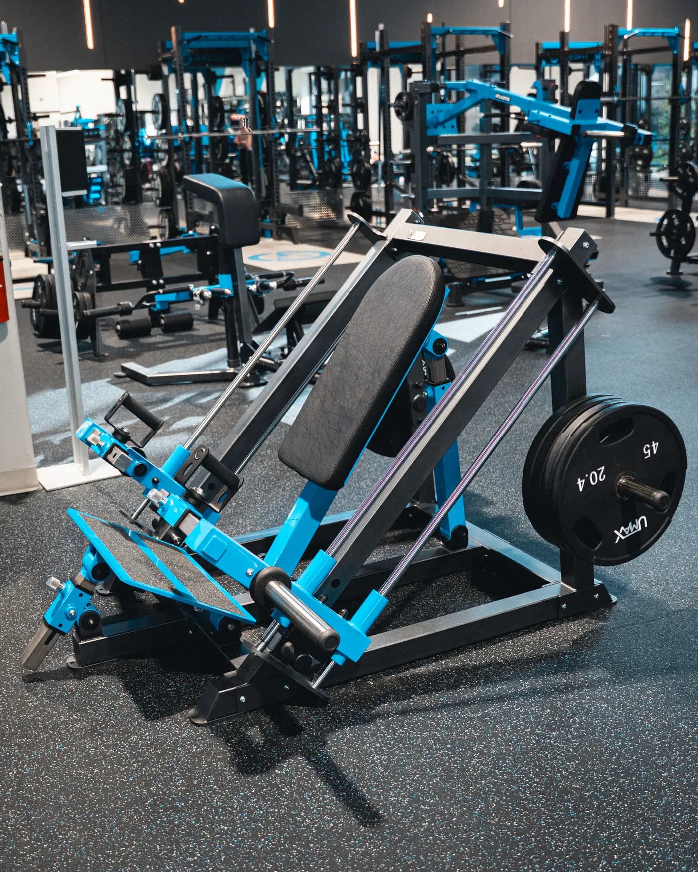Plate-loaded leg press
