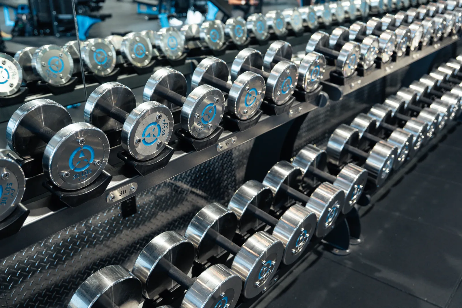 Dumbbell rack